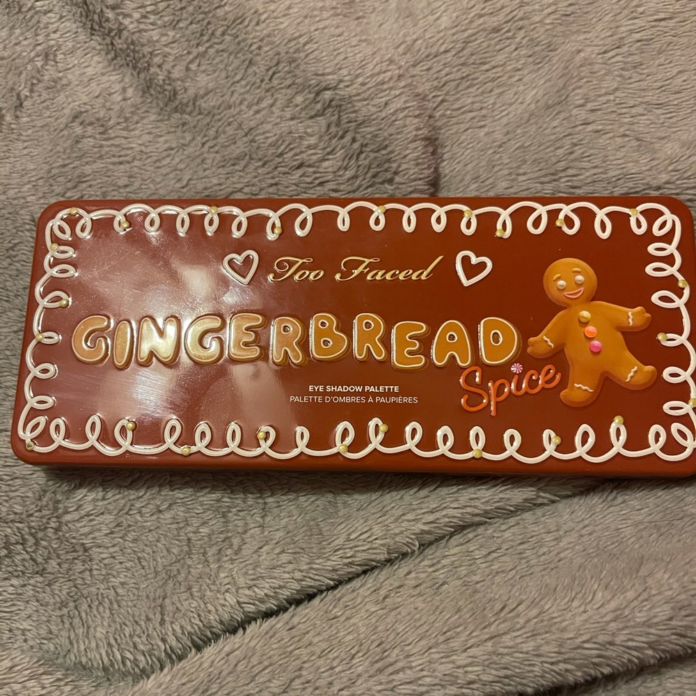 Too faced gingerbread pallette